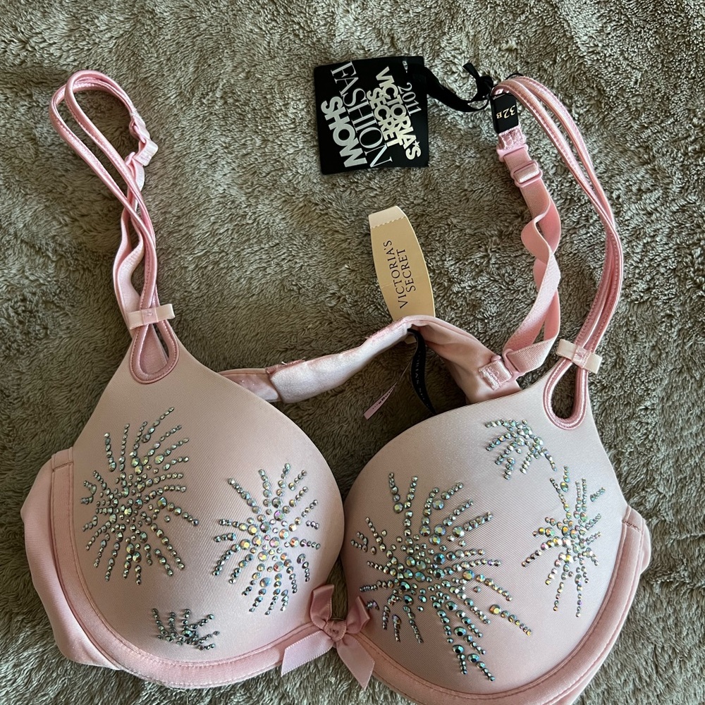 Victoria's Secret Pink Bra with Rhinestone Embellishments